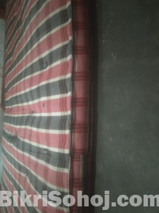 জাজিম বিক্রি হবে